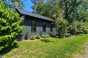 1855 S Delaware Dr, Easton, PA 18042 - Photo 4
