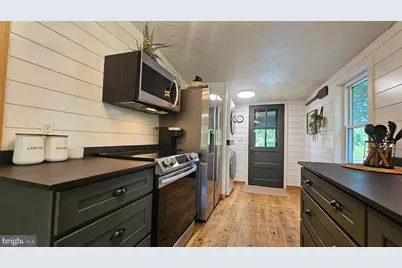 1855 S Delaware Drive, Easton, PA 18042 - Photo 8