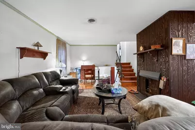 2055 Johnston Drive, Bethlehem, PA 18017 - Photo 2