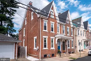 111 E Garrison St, Bethlehem, PA 18018 - Photo 2