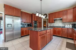 1410 Lorton Dr, Easton, PA 18040 - Photo 24