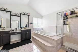 562 Country Club Rd, Easton, PA 18045 - Photo 20