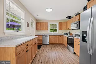 1040 Riverview Dr, Walnutport, PA 18088 - Photo 22