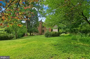 1867 Old Mill Rd, Bethlehem, PA 18015 - Photo 24