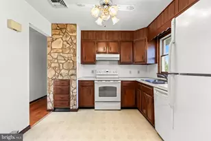 1461 1st St, Bethlehem, PA 18020 - Photo 16