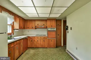 2649 Northview Ave, Easton, PA 18045 - Photo 16