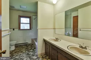 2649 Northview Ave, Easton, PA 18045 - Photo 22