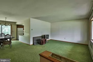 2649 Northview Ave, Easton, PA 18045 - Photo 8