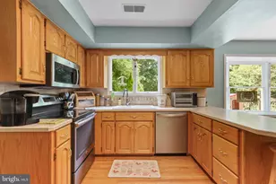 4471 Wagner Dr, Bethlehem, PA 18020 - Photo 1