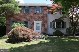 3500 Lafayette Dr, Bethlehem Township, PA 18020 - Photo 2
