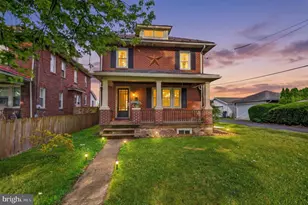1118 Minsi Trail St, Bethlehem, PA 18018 - Photo 1