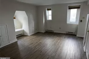133 Cattell St, Easton, PA 18042 - Photo 2