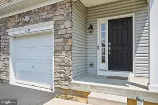 2127 Huntington Ln, Easton, PA 18040 - Photo 6