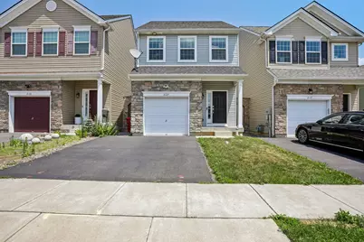2127 Huntington Lane, Easton, PA 18040 - Photo 2