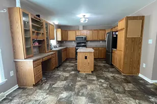 671 Kykuit Pl, Easton, PA 18040 - Photo 6