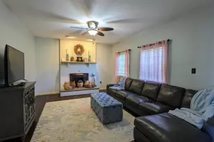 365 Winter Springs Rd, Nazareth, PA 18064 - Photo 16