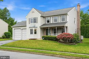 4480 Jasmine Dr, Bethlehem, PA 18020 - Photo 2