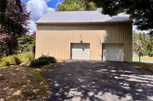 3590 Drifting Dr, Hellertown, PA 18055 - Photo 10