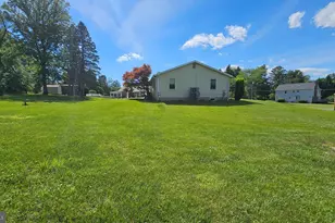 2810 County Line Rd, Lower Saucon Township, PA 18077 - Photo 26