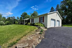 2810 County Line Rd, Lower Saucon Township, PA 18077 - Photo 2