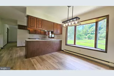 2810 County Line Road, Lower Saucon Township, PA 18077 - Photo 8