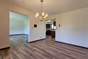 2810 County Line Rd, Lower Saucon Township, PA 18077 - Photo 6