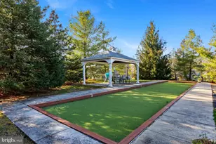 46 Glenmoor Cir N, Easton, PA 18045 - Photo 44