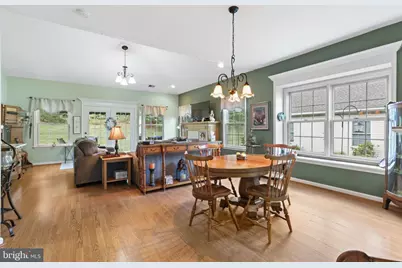 46 Glenmoor Cir N, Easton, PA 18045 - Photo 10