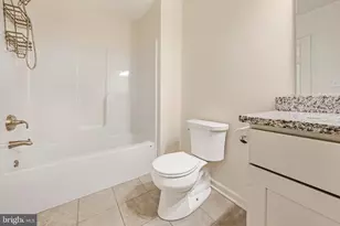 889 Iron Ln, Easton, PA 18040 - Photo 32