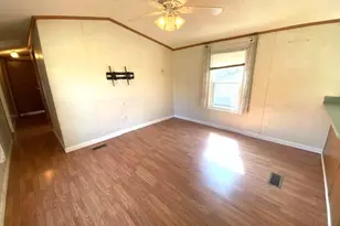 360 S Delaware Dr, Easton, PA 18042 - Photo 6