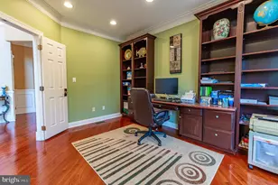 4140 Douglas Dr, Bethlehem, PA 18020 - Photo 8