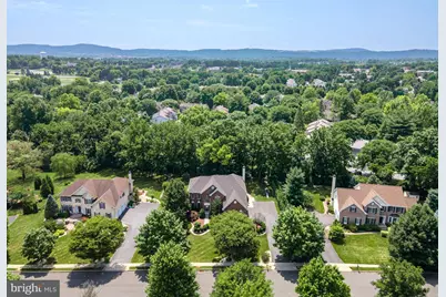 4140 Douglas Drive, Bethlehem Township, PA 18020 - Photo 2