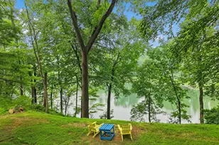 1657 Linden Oaks Ln, Bethlehem, PA 18015 - Photo 4