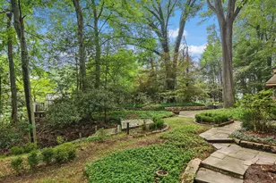 1657 Linden Oaks Ln, Bethlehem, PA 18015 - Photo 32