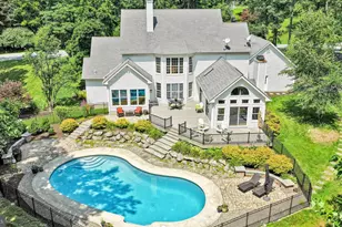 2475 Woodland Hills Ct, Hellertown, PA 18055 - Photo 56