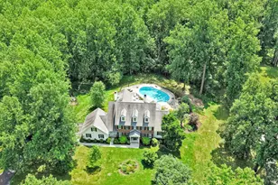 2475 Woodland Hills Ct, Hellertown, PA 18055 - Photo 52