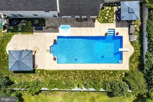 4003 Redwood Dr, Bethlehem, PA 18020 - Photo 18