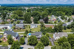 4003 Redwood Dr, Bethlehem, PA 18020 - Photo 8