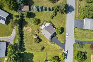 6467 Abbey Rd, Wind Gap, PA 18091 - Photo 4