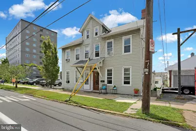 1335 Center Street, Bethlehem, PA 18018 - Photo 2