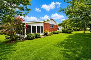 32 W Sylvan Dr, Northampton, PA 18067 - Photo 32