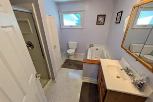 524 Walnut Dr, Northampton, PA 18067 - Photo 10