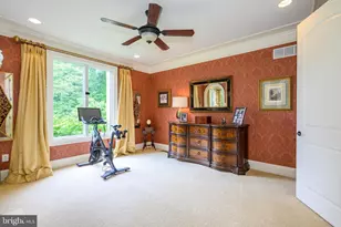 2690 Imperial Crest Ln, Hellertown, PA 18055 - Photo 32