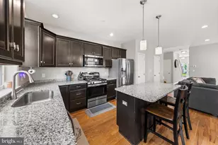 2213 Huntington Ln, Easton, PA 18040 - Photo 10