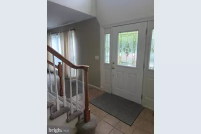 5280 Vermont Drive, Easton, PA 18045 - Photo 2