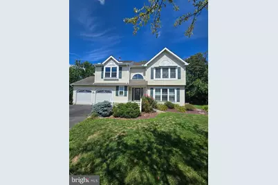 5280 Vermont Drive, Easton, PA 18045 - Photo 1