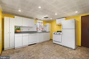 148 Monroe St, Bethlehem, PA 18017 - Photo 14