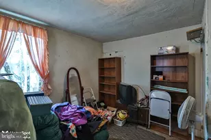 726 Garibaldi Ave, Bangor, PA 18013 - Photo 30