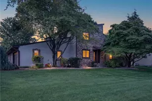 4497 Meadow Dr, Nazareth, PA 18064 - Photo 2