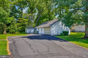 136 Grouse Dr, Bath, PA 18014 - Photo 36